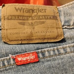 Wrangler Premium Blue Jeans